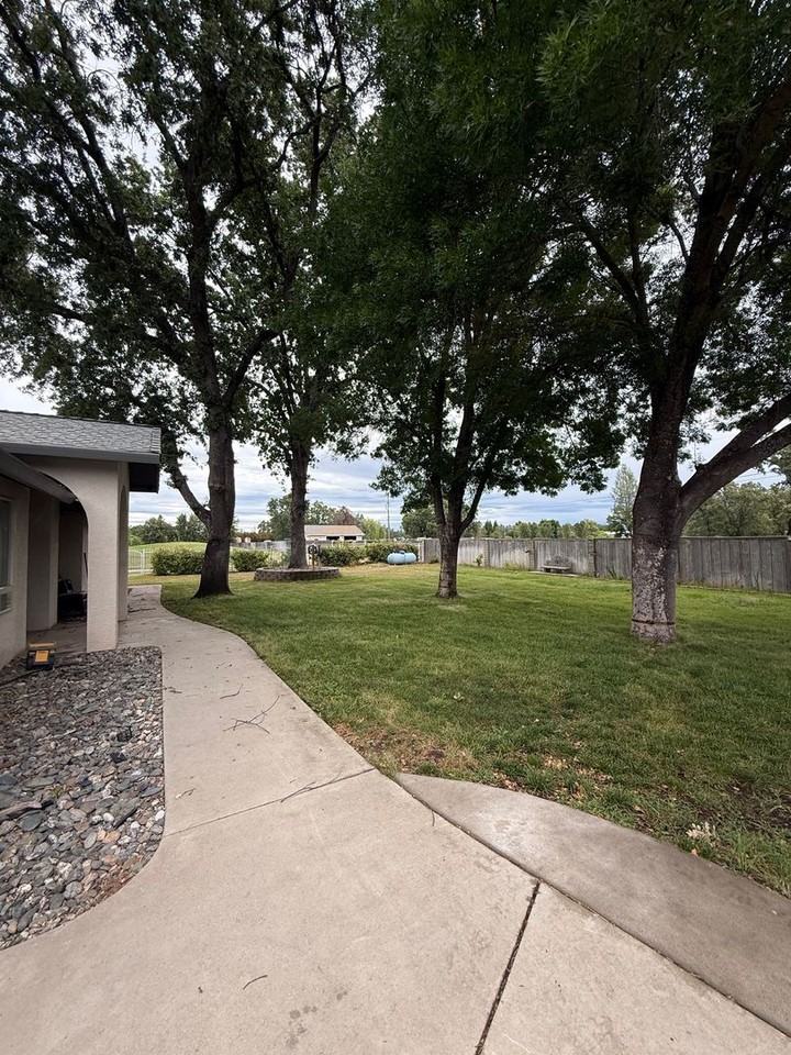 22490 Golftime Dr - Photo 5 of 7