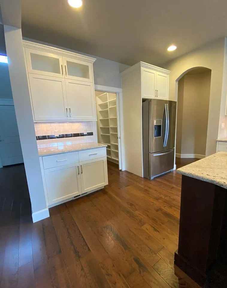 5368 N Mitchum Ave - Photo 3 of 25
