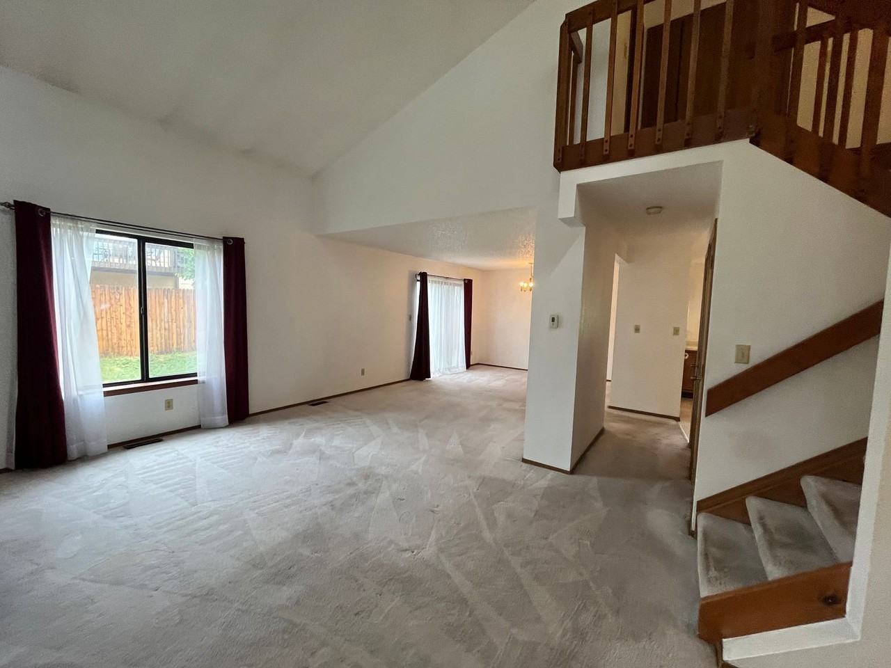 7734 Yates St - Photo 5 of 25