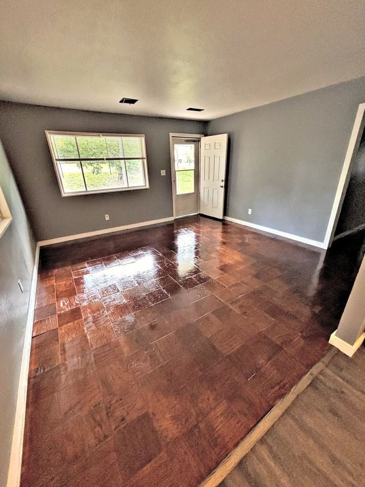 1006 Danville Rd Sw - Photo 5 of 16