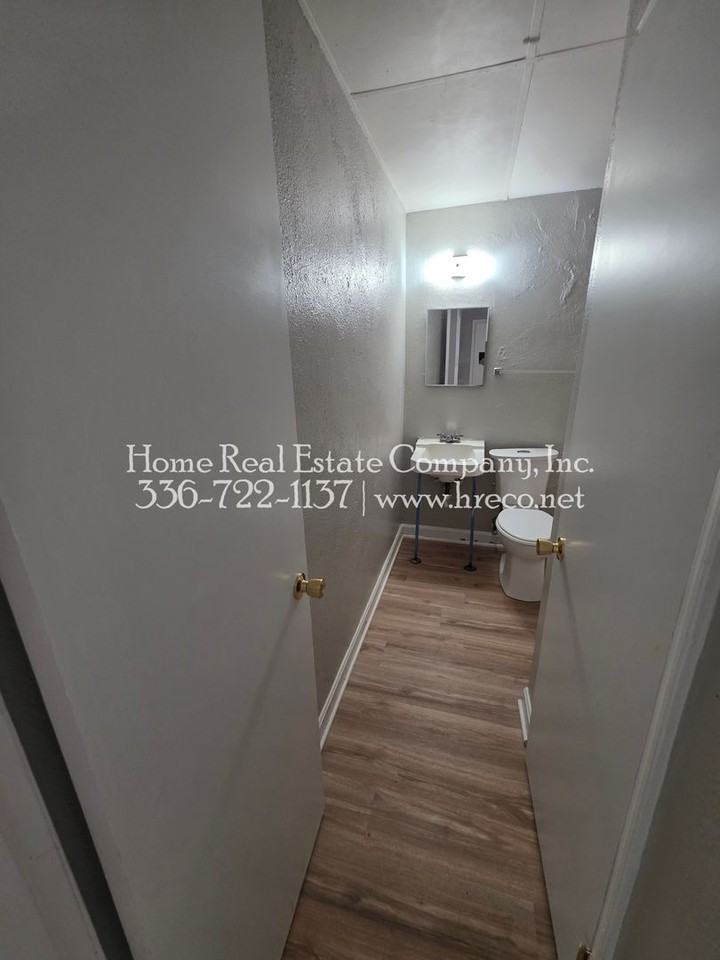 1340 Gray Ave #B - Photo 2 of 7