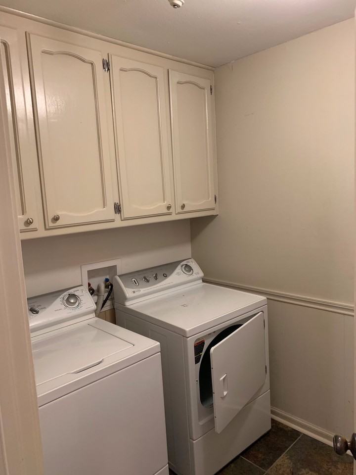 755 Burgin Ave - Photo 6 of 17