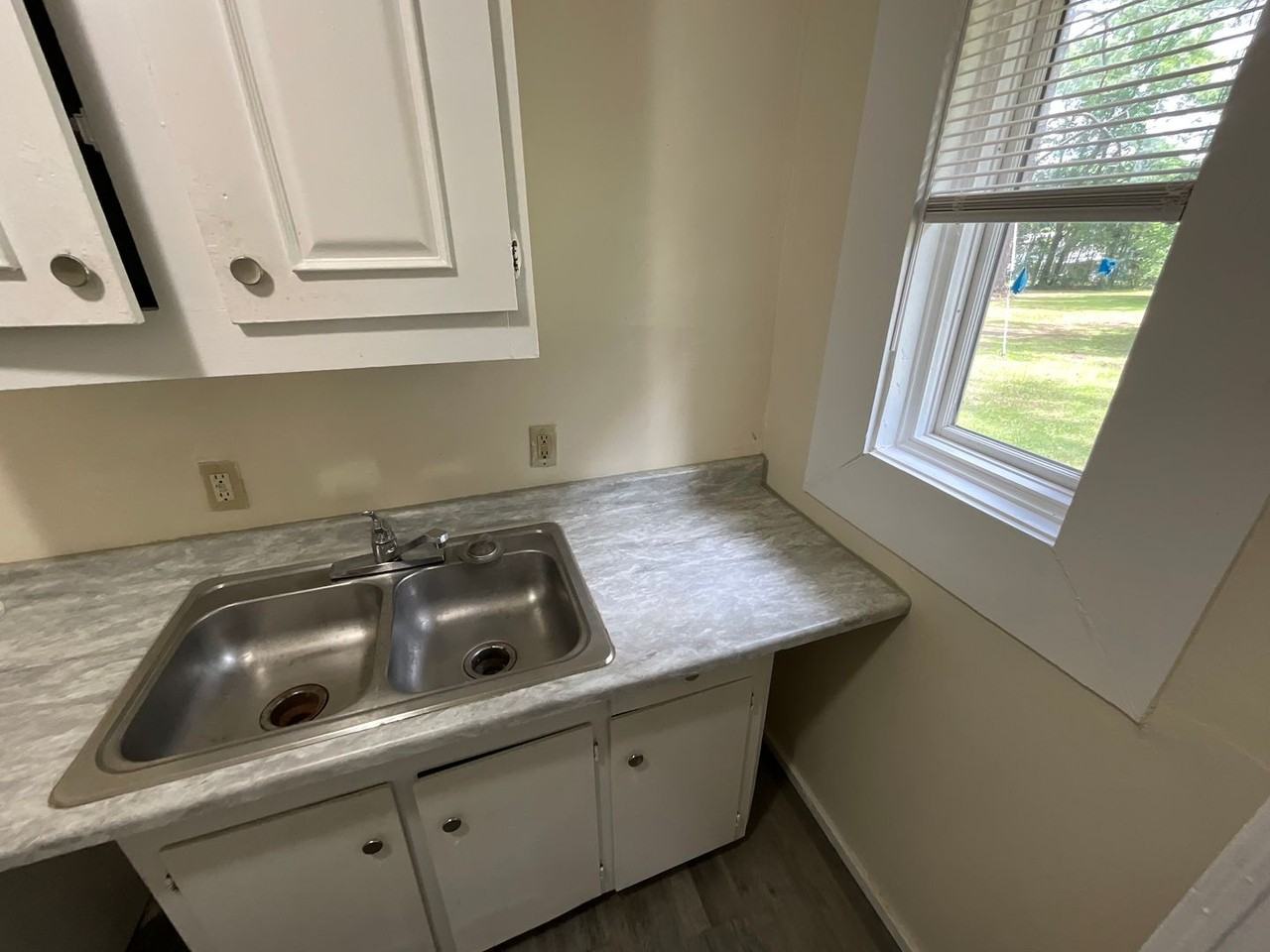 117 Hill Loop - Photo 4 of 6