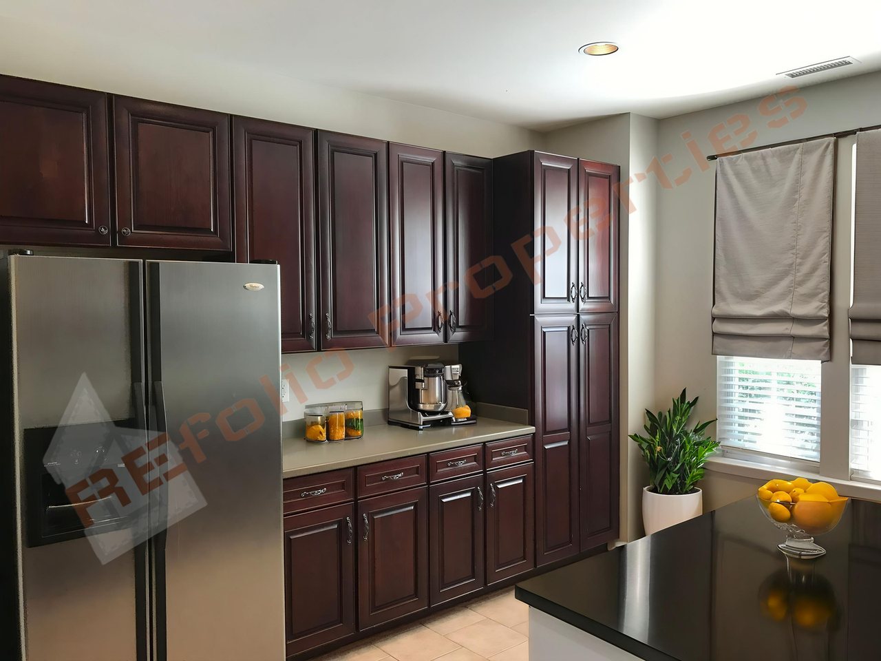 3015 Freeport Dr - Photo 3 of 20