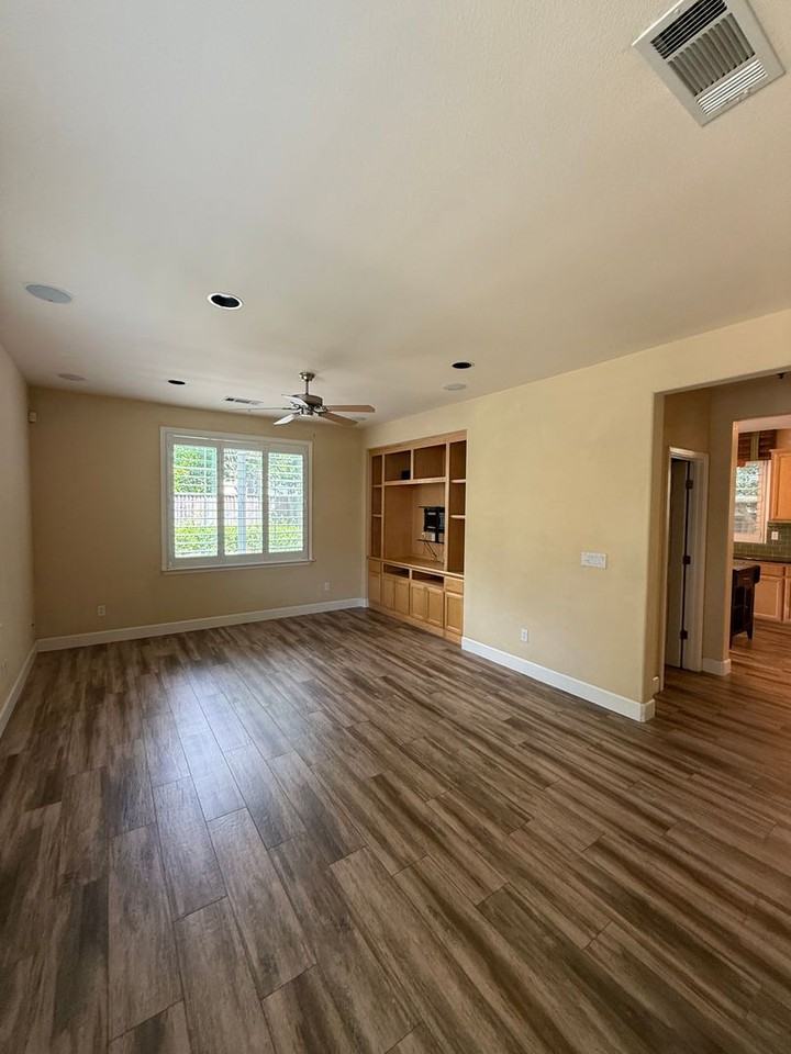 112 Refosco Ct - Photo 2 of 29