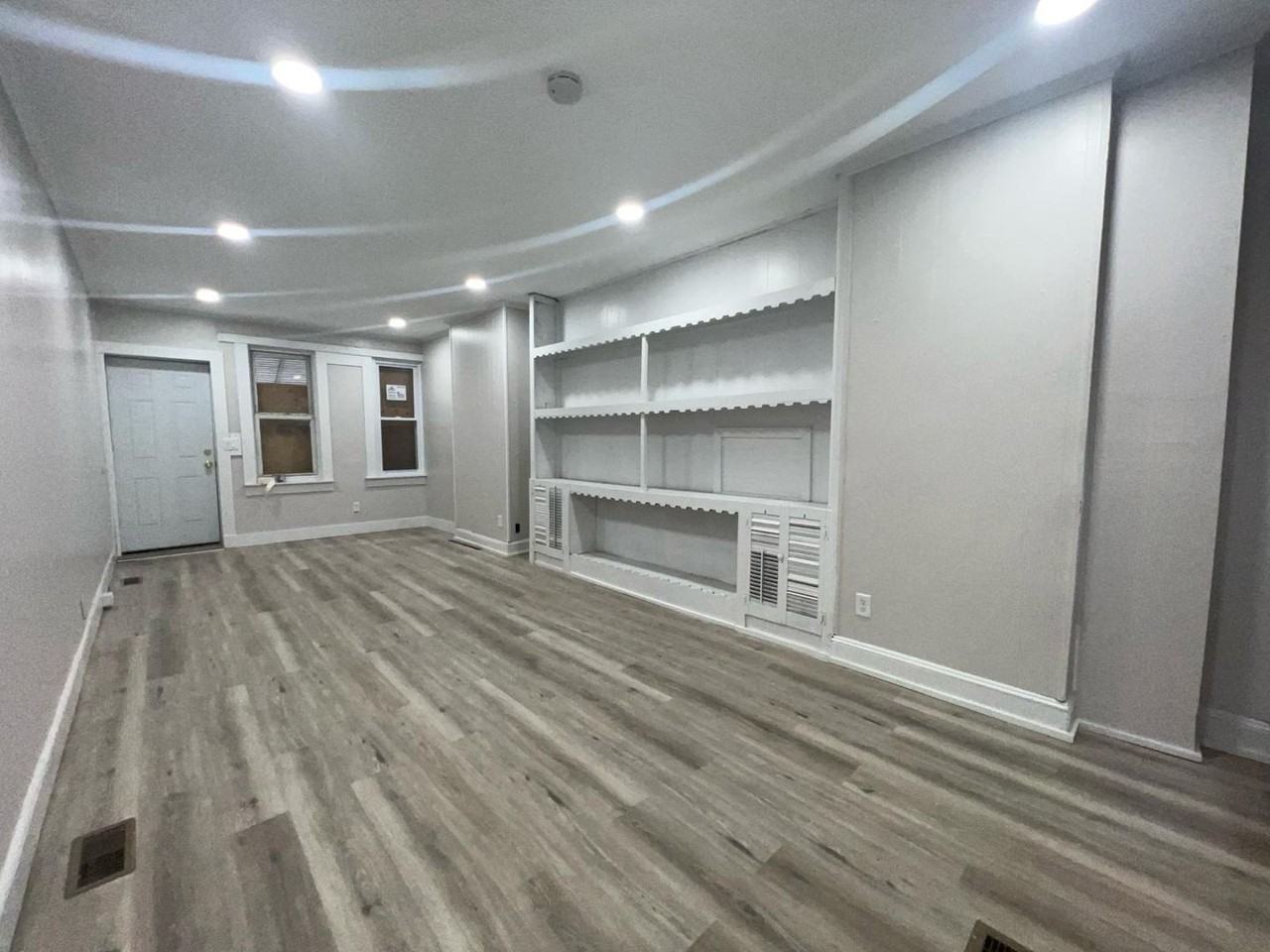 134 Old Rose St - Photo 3 of 20