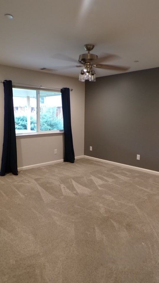 151 E Yolo St - Photo 7 of 20