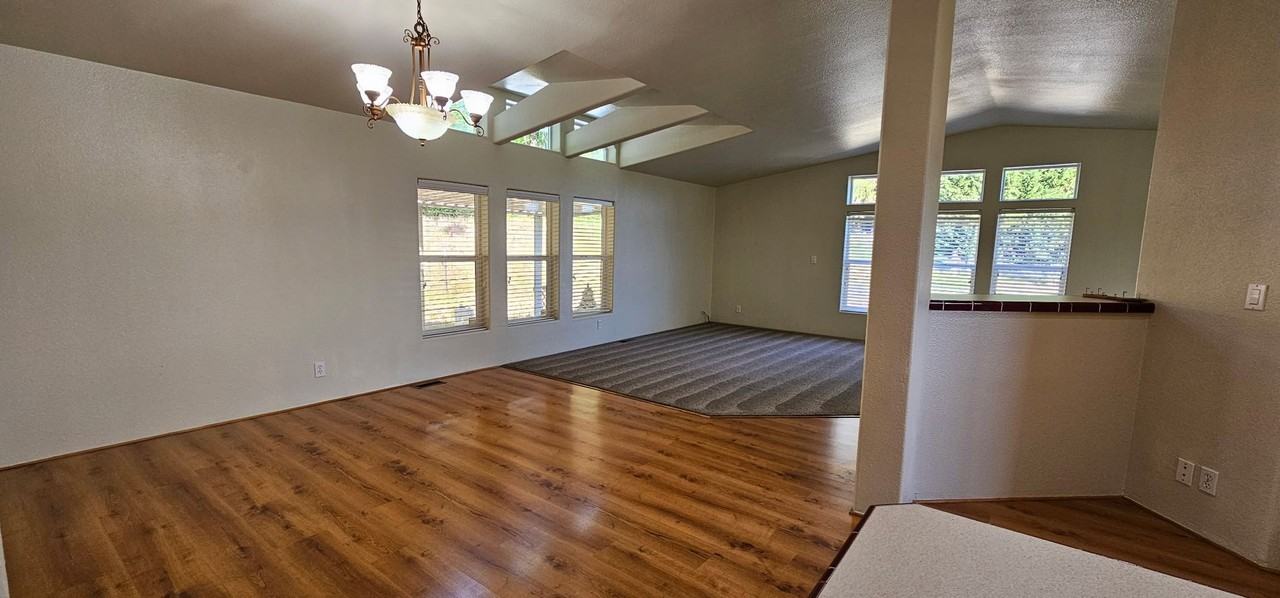 3312 Upper River Rd - Photo 5 of 30