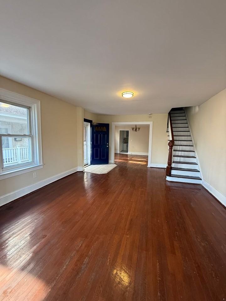 1442 W State St - Photo 6 of 29
