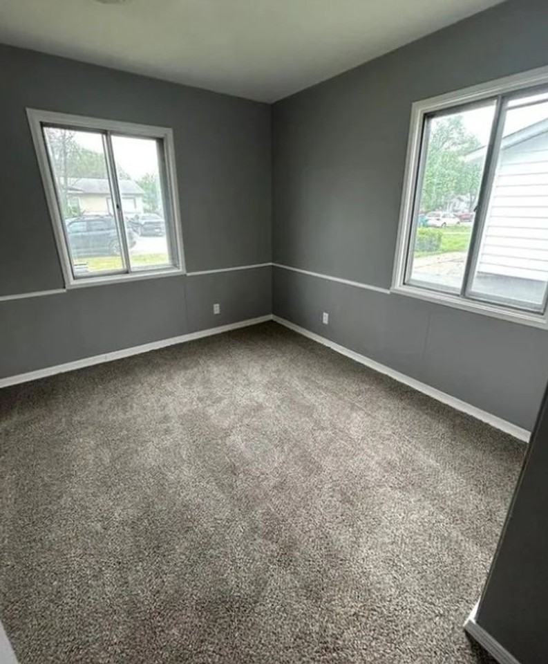 802 Saint Thomas Ln - Photo 4 of 8