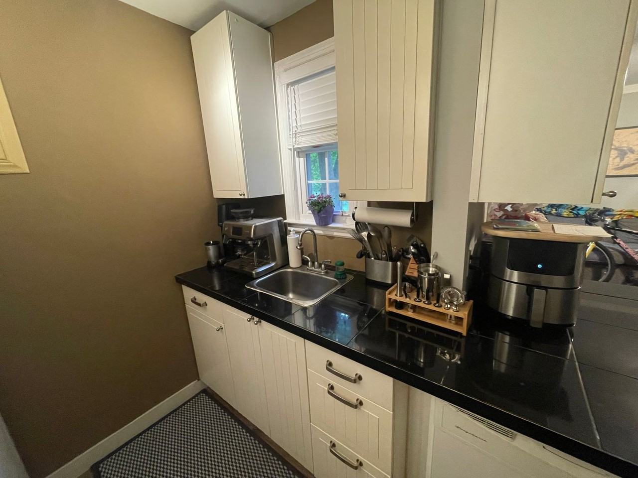 842 Thorn St - Photo 4 of 21