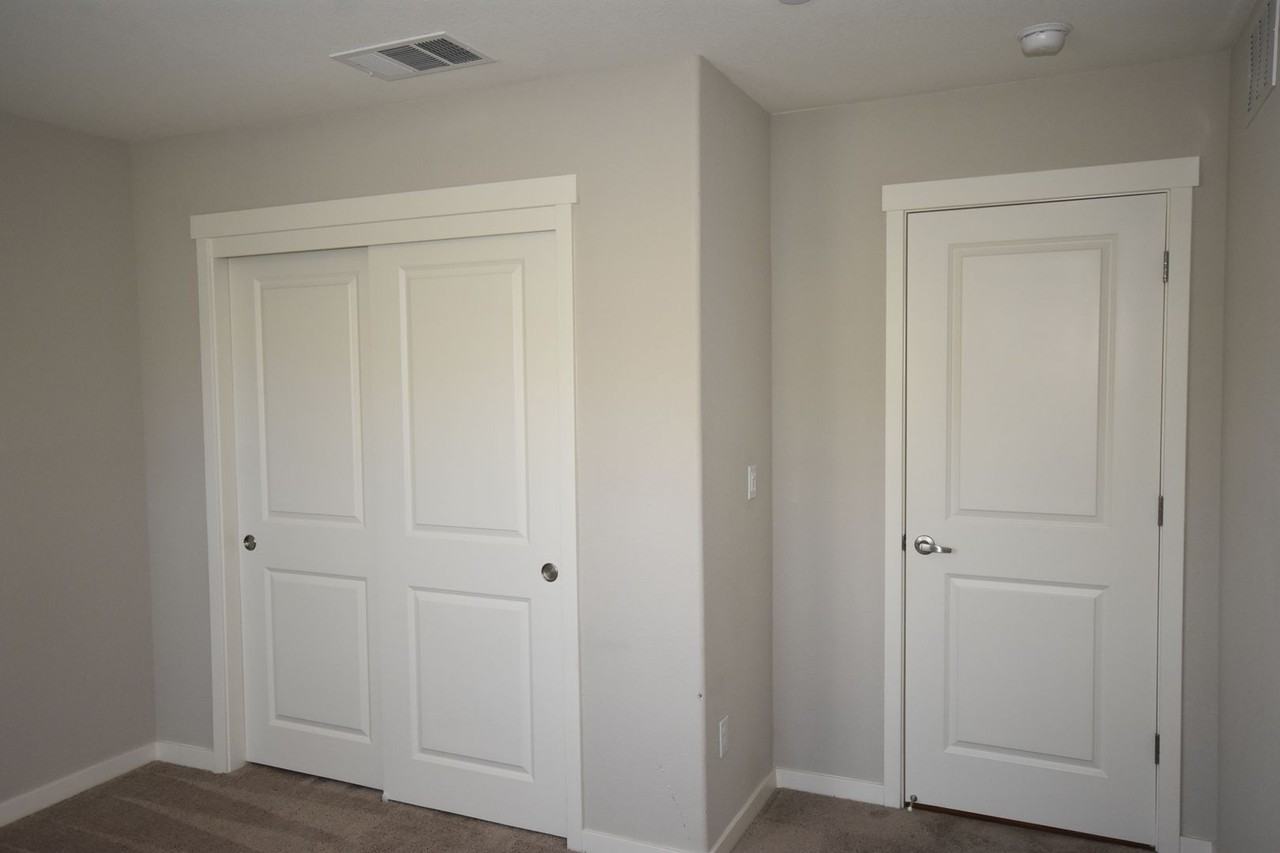 4097 Southampton St - Photo 5 of 14