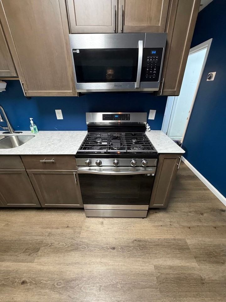 44 Lowell Pl - Photo 6 of 30