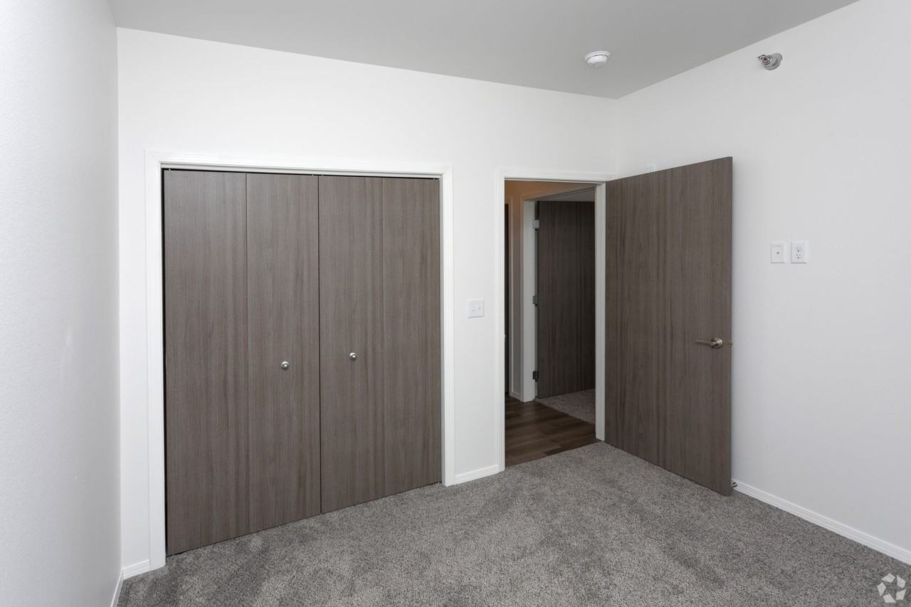 The Crimson - Residential - Photo 7 of 28