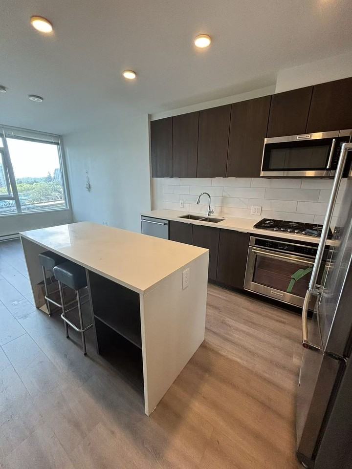 530 Whiting Way #409 - Photo 2 of 13