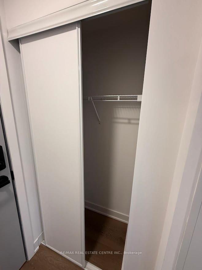 758 Dovercourt Road - Photo 9