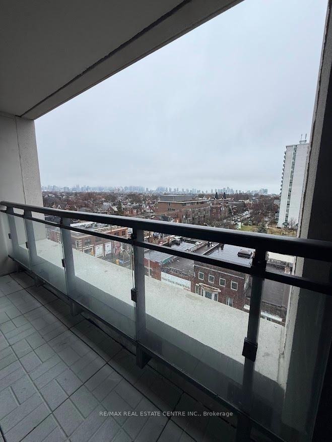 758 Dovercourt Road #707 - Photo 7 of 15