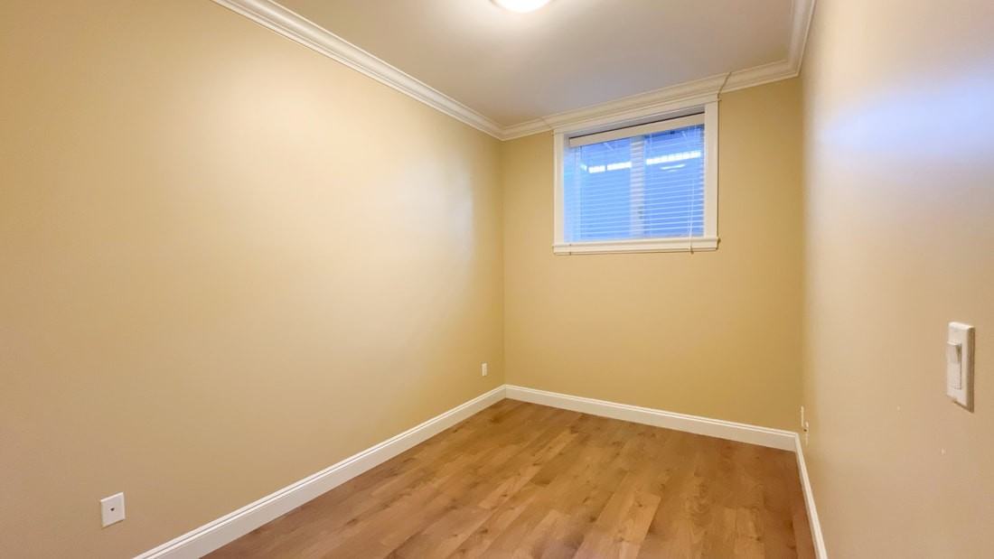 4300 Greta Street - Photo 4 of 6