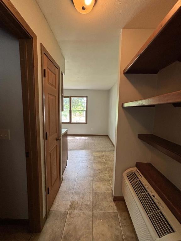 1710 Tippecanoe Dr - Photo 3 of 4
