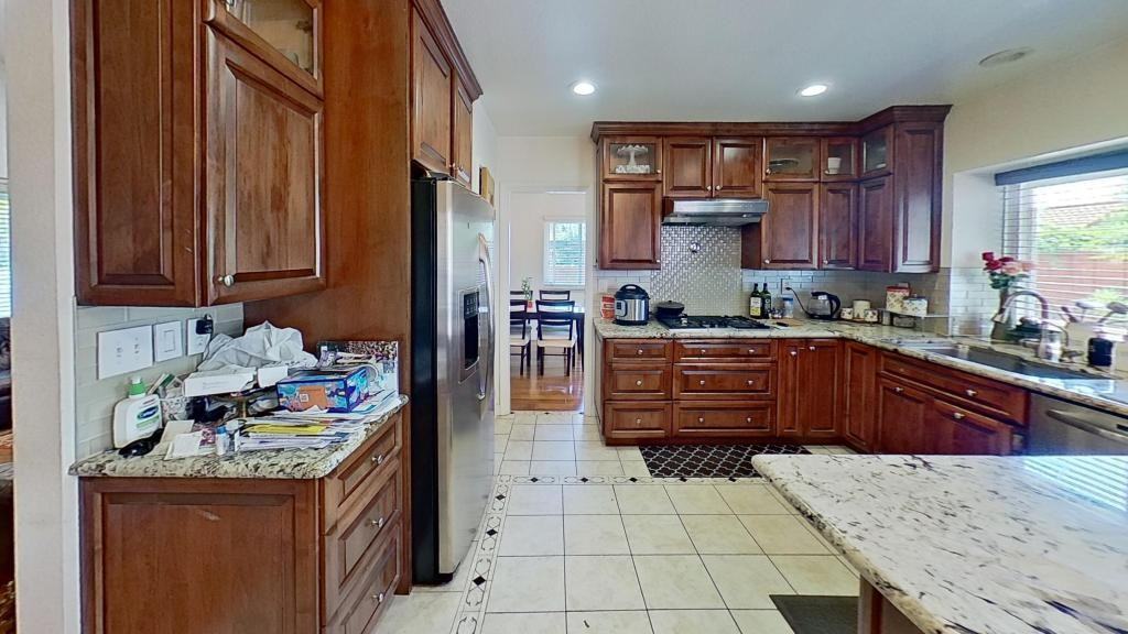 3030 Park Estates Way - Photo 3 of 12