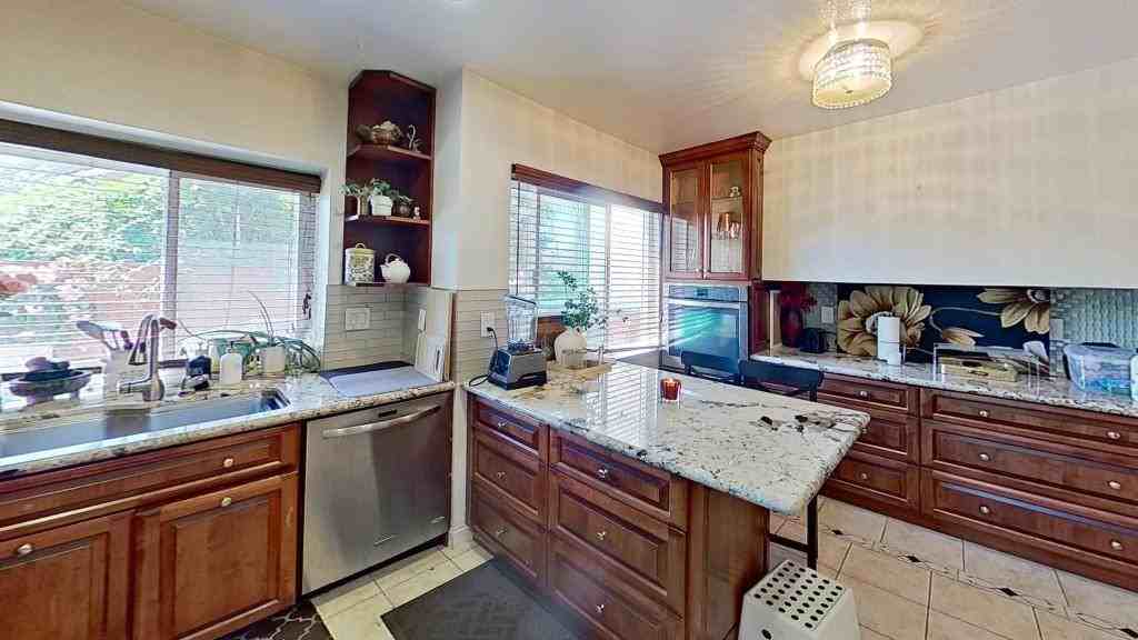 3030 Park Estates Way - Photo 4 of 12