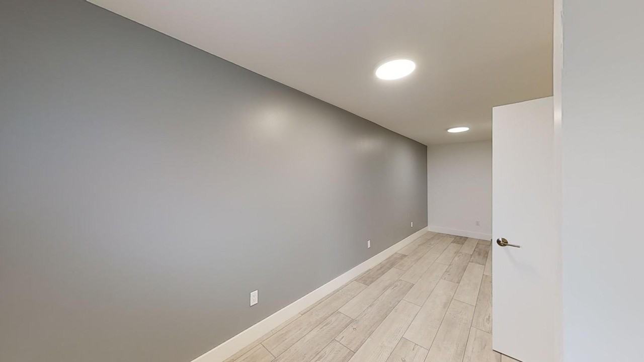 2252 Parker Street - Photo 6 of 25
