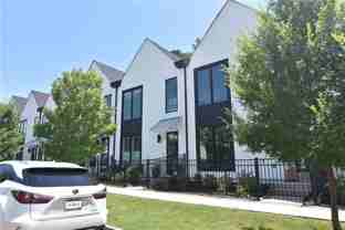 137 Pearl St - Photo 1 of 1