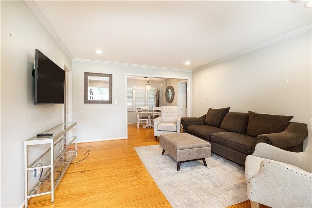 3071 Francine Dr - Photo 3 of 24
