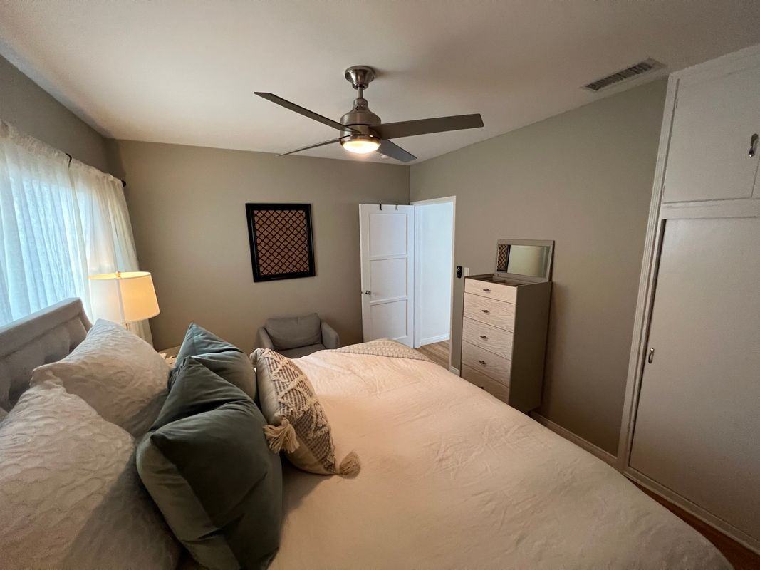 4222 Jasmine Ave - Photo 4 of 8