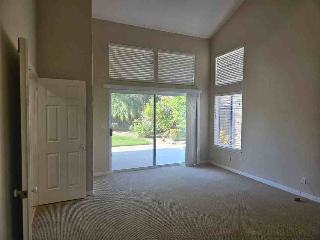 2611 Uranium Dr - Photo 7 of 12