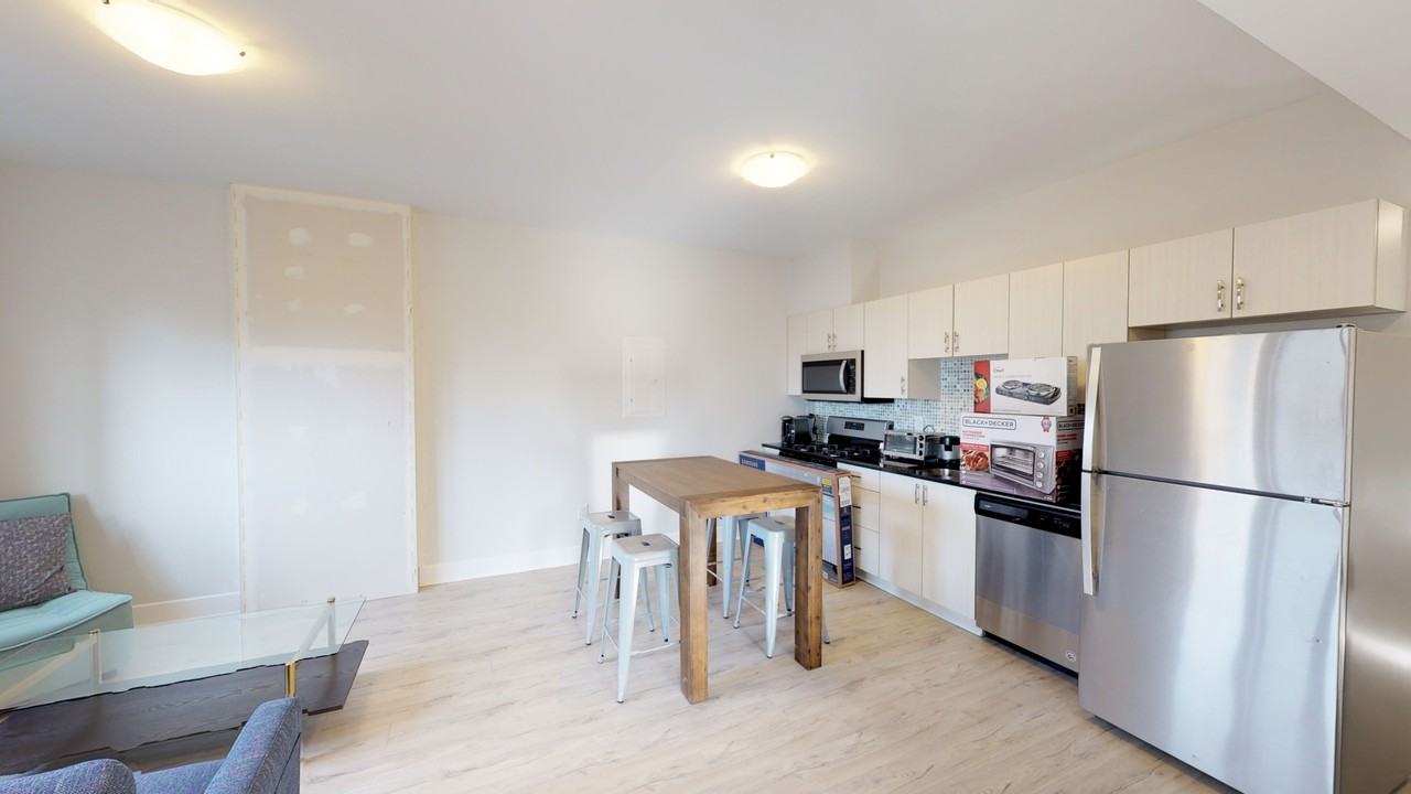 323 Besserer Street - Photo 5 of 6