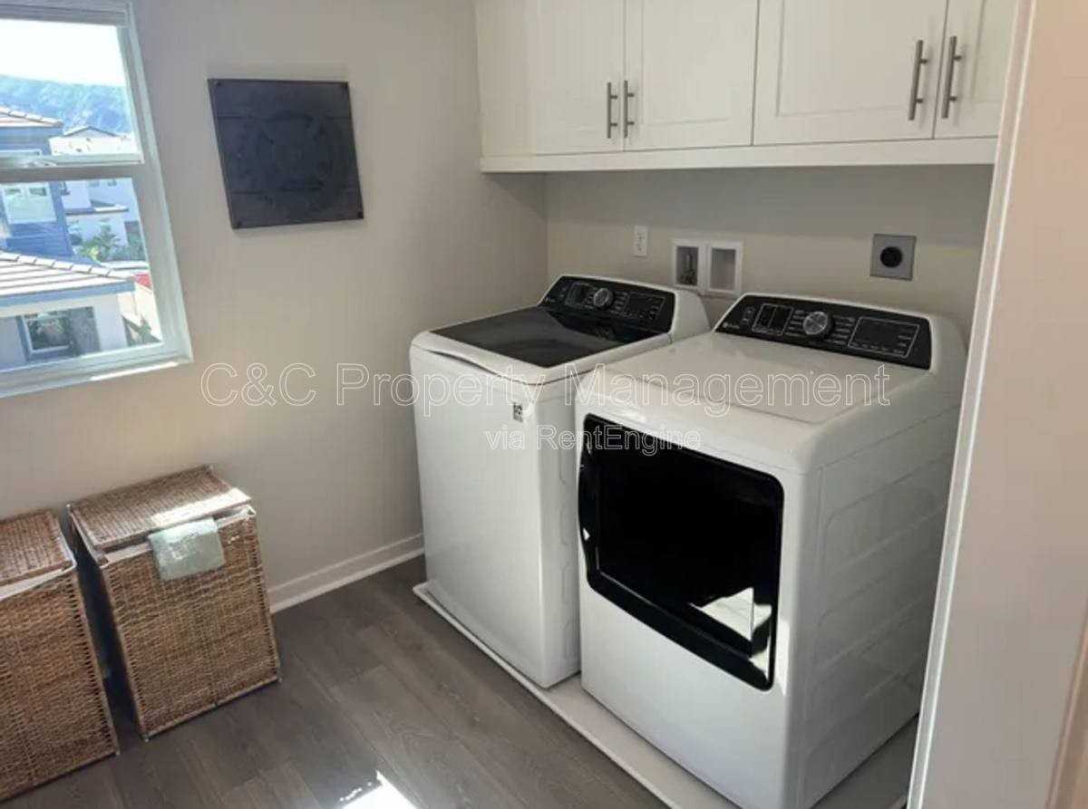 24326 Juni Ct - Photo 2 of 10