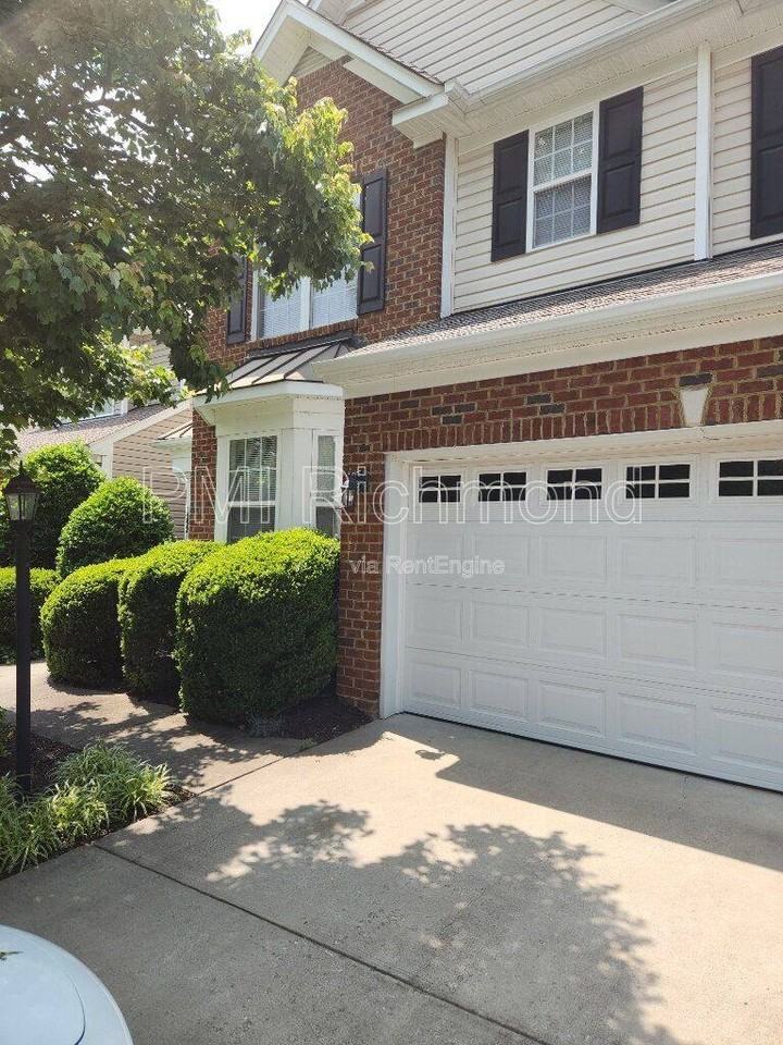 1252 Providence Knoll Dr - Photo 2 of 10