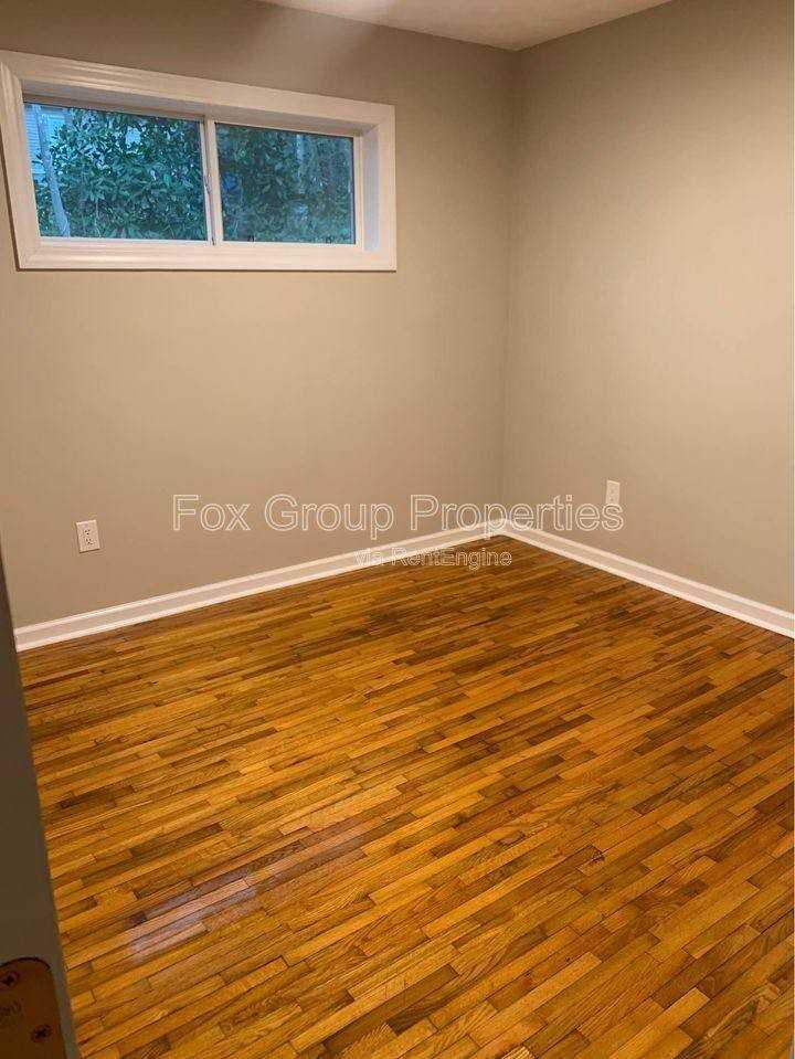 405 E J St - Photo 3 of 6