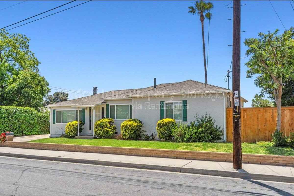 816 Oro St - Photo 3 of 10