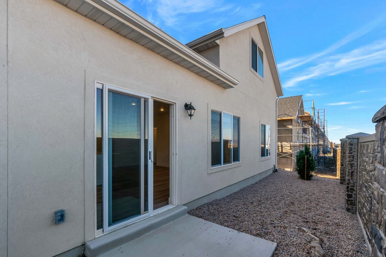 1287 Eastnorth #1 - Photo 7 of 17