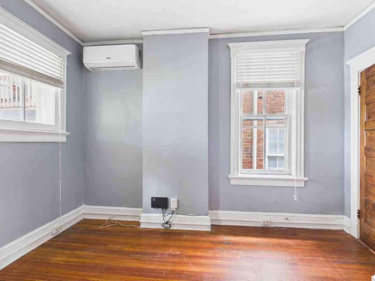 19 S Arthur Ashe Blvd #3 - Photo 2 of 43