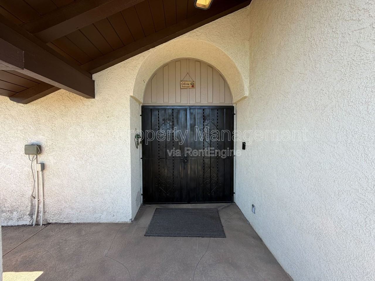 410 Mira Loma Ln - Photo 2 of 23
