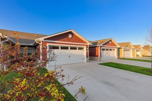 featured image of 317 Madrone Dr