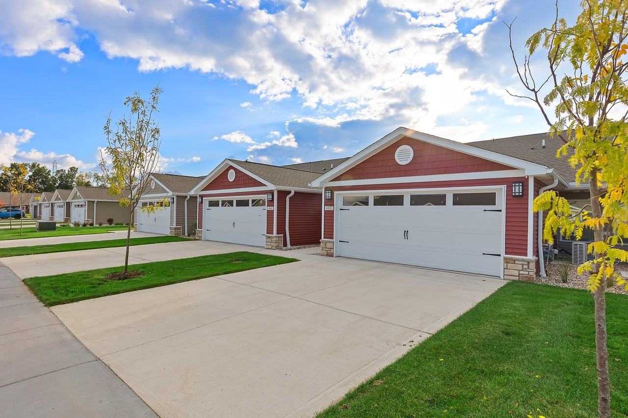 Redwood Comstock Township - Photo 5 of 25