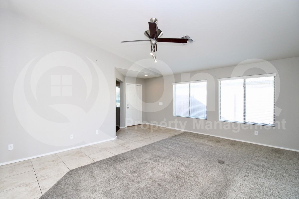 18622 W Vogel Ave - Photo 7 of 23