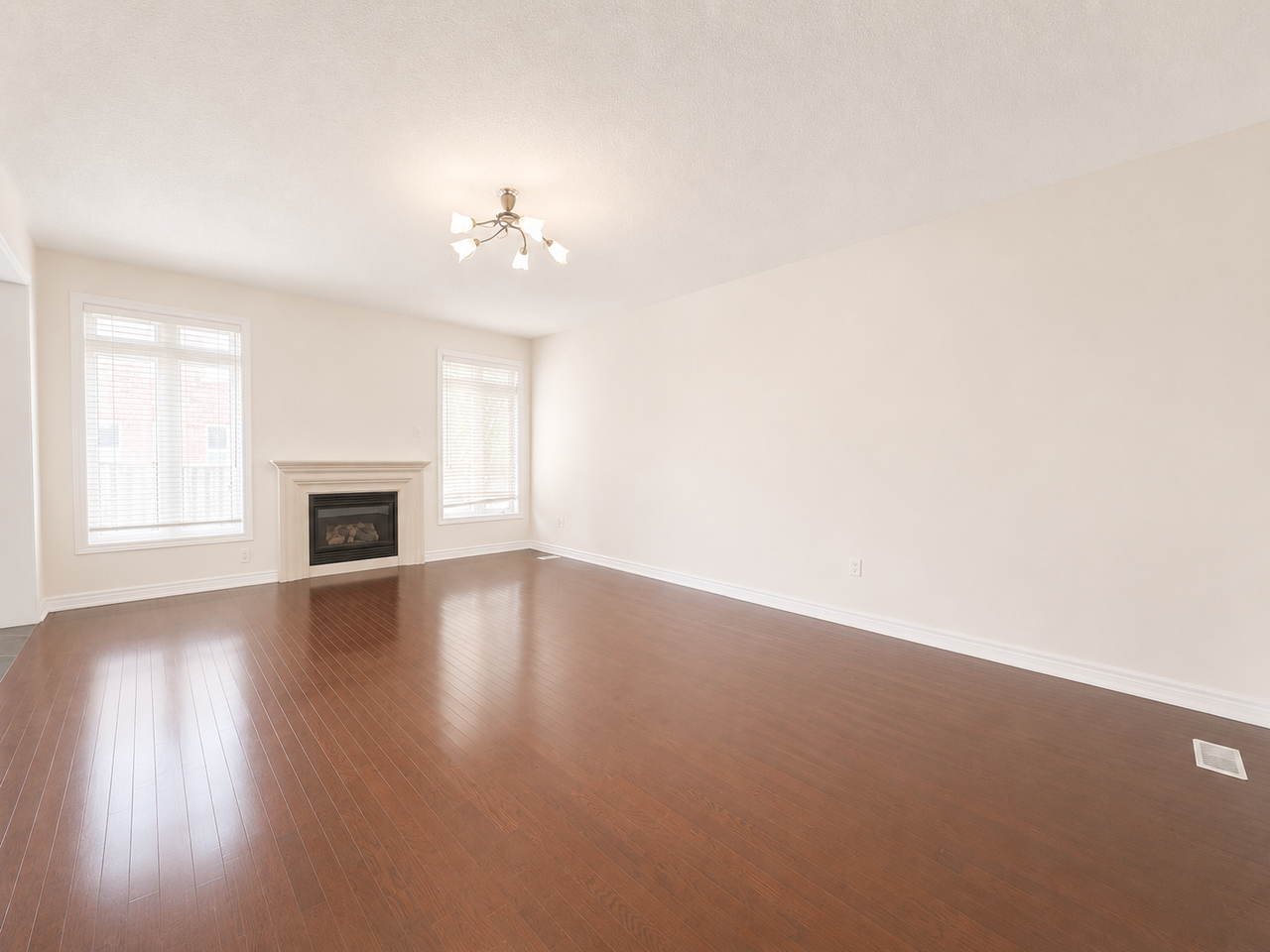 447 Summeridge Drive - Photo 5 of 25