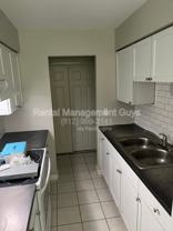 3520 12th Ave S #5 - Photo 1 of 1