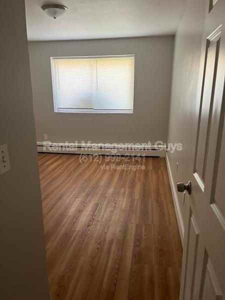 3520 12th Ave S #5 - Photo 6 of 7