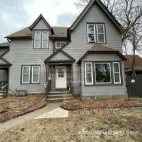 1938 Roblyn Ave #1 - Photo 1 of 1