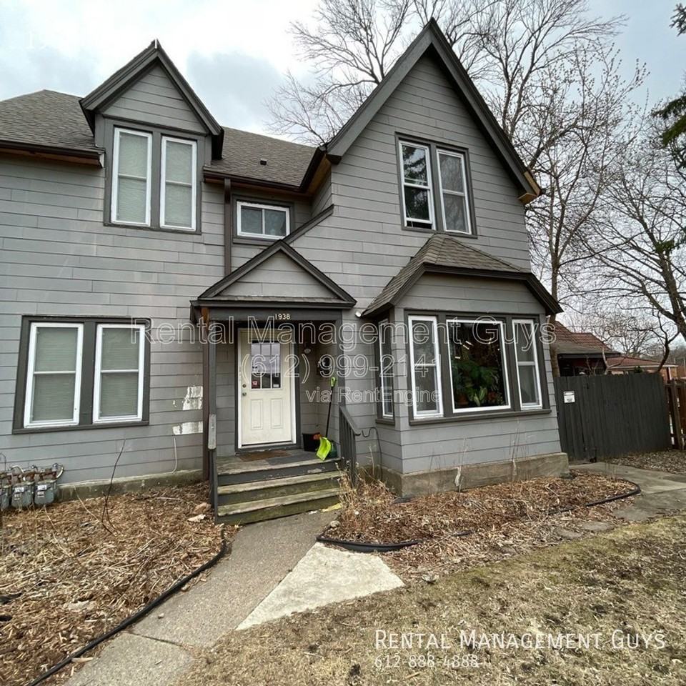 1938 Roblyn Ave #1 - Photo 2 of 17