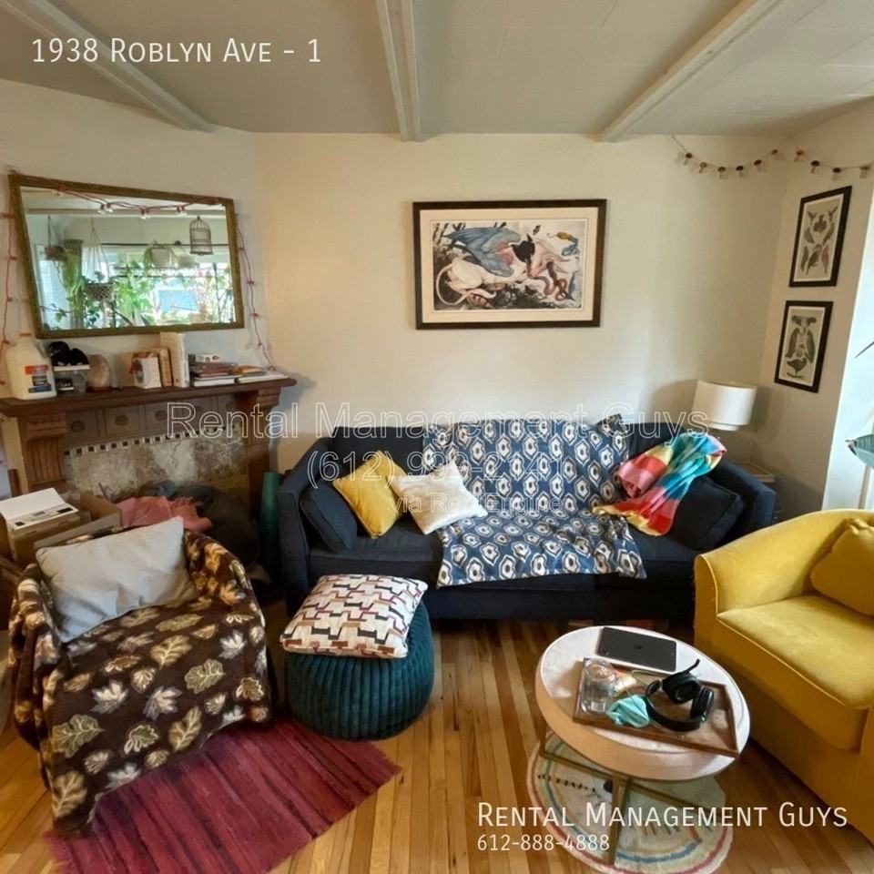 1938 Roblyn Ave #1 - Photo 5 of 17