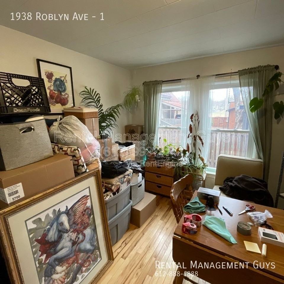 1938 Roblyn Ave #1 - Photo 6 of 17