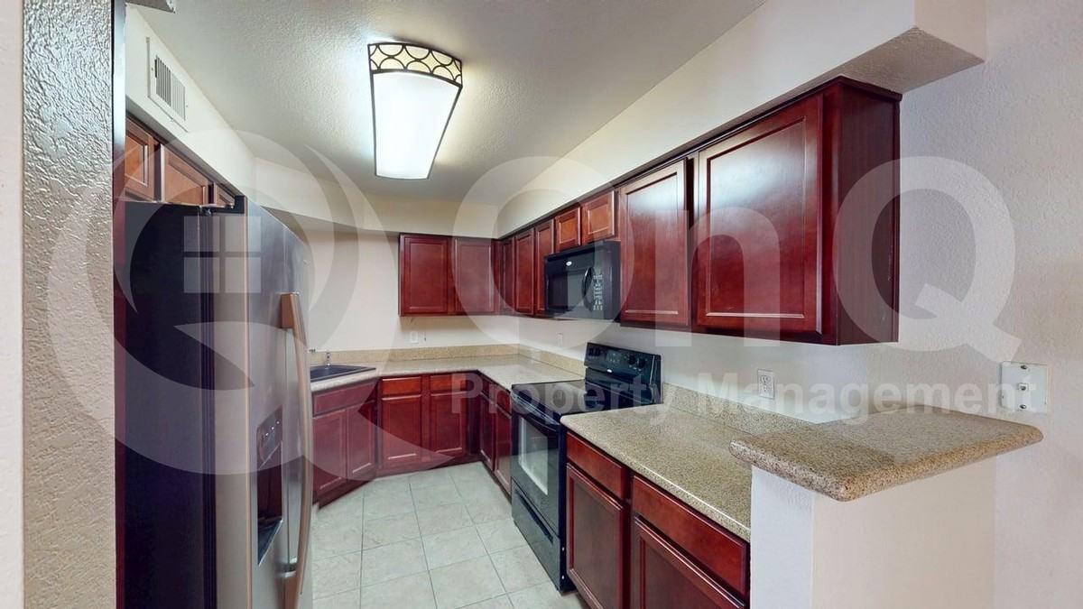 8787 E Mountain View Rd #1064 - Photo 3 of 22