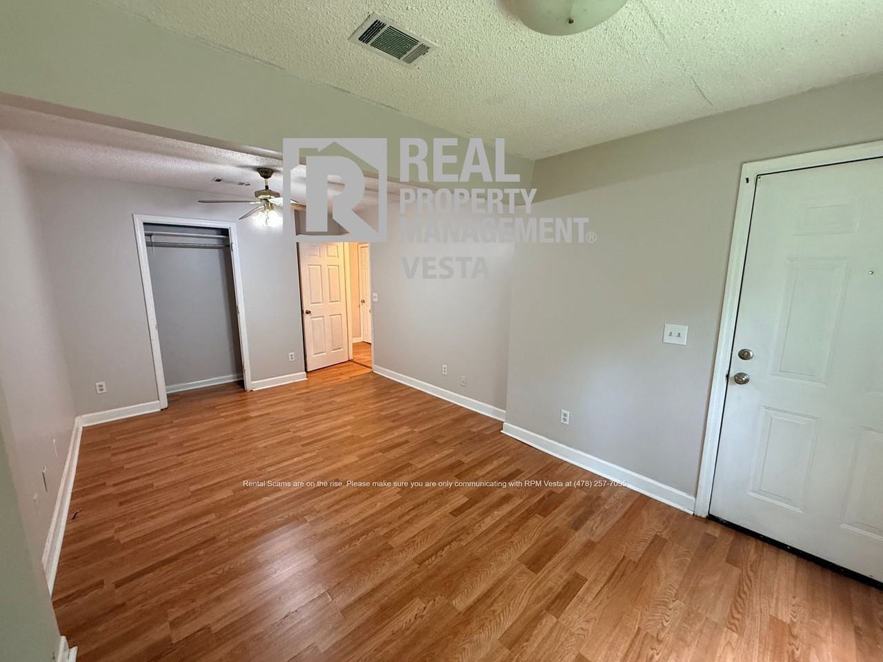 3163 High Point Dr - Photo 6 of 12